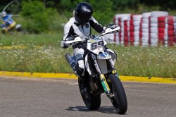 242-Supermoto-Training-Freiburg-Prominenten-Charity-2011-6444