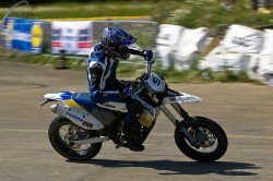 279-Supermoto-Training-Freiburg-Prominenten-Charity-2011-6677