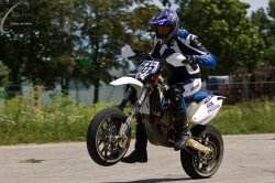 302-Supermoto-Training-Freiburg-Prominenten-Charity-2011-6782