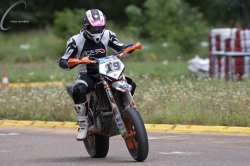 313-Supermoto-Training-Freiburg-Prominenten-Charity-2011-3935