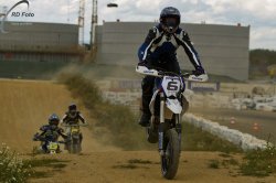 340-Supermoto-Training-Freiburg-Prominenten-Charity-2011-6937